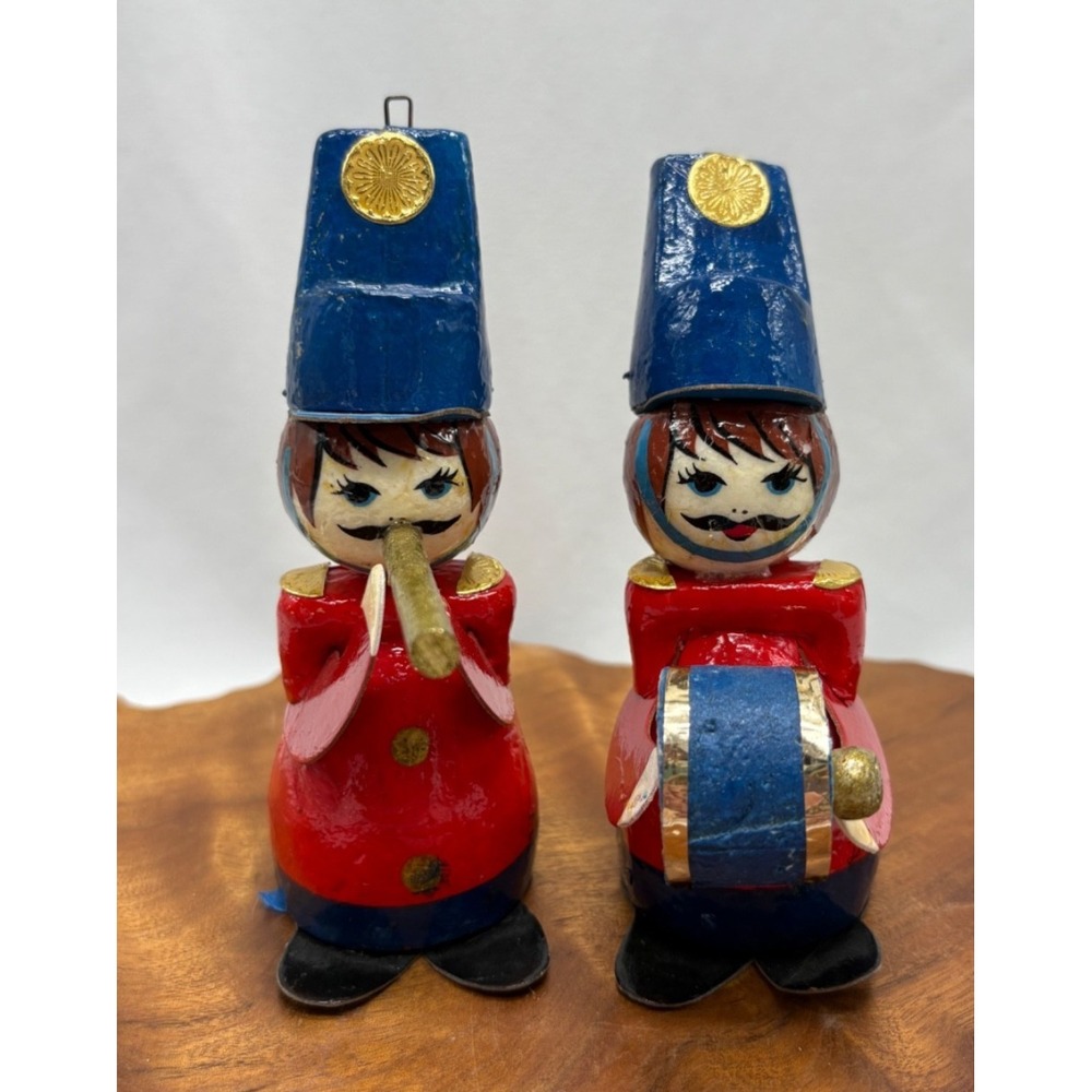 DE SELA Papier Mache Folk Art Toy Soldiers Band Christmas Ornaments Set of 2